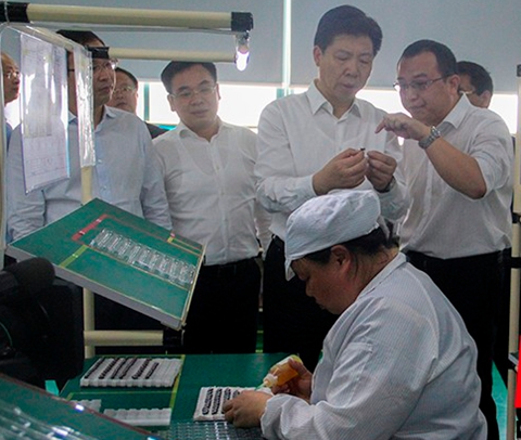 毛腾飞到炎陵调研春耕备耕、产业项目建设、企