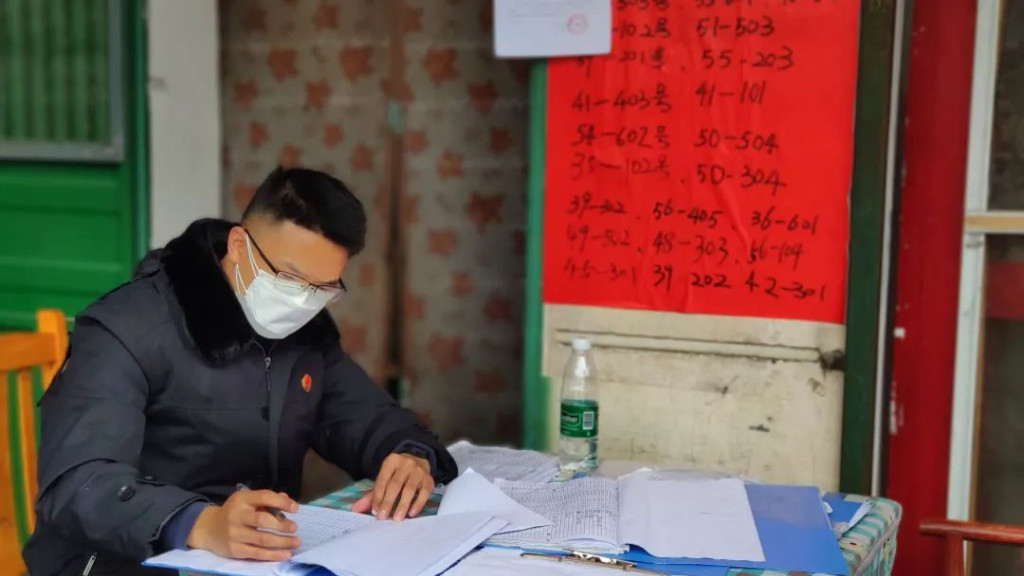 dc05bb54-ef9a-4c1f-941b-859c188781fb