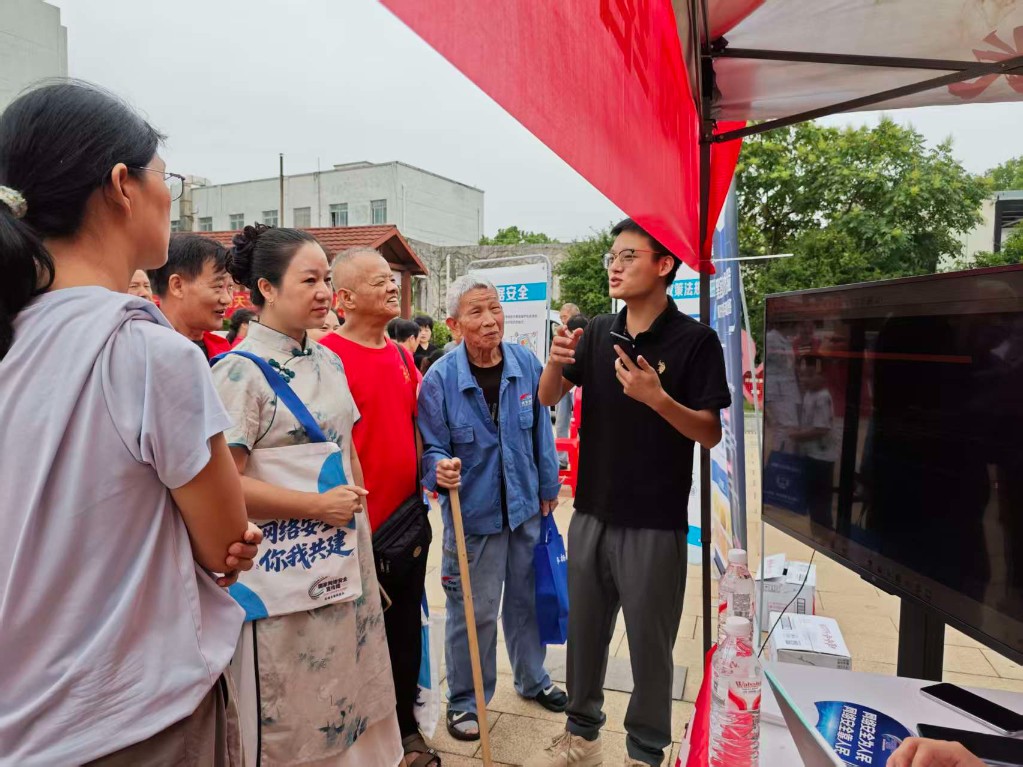 f05d7a8afa22c253d302860b14ec0d4